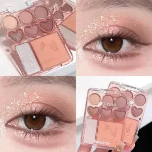 Heart-shaped 8-color eyeshadow tray with blush highlight - matte, glitter, high-gloss effect - pink, berry, brown, tone