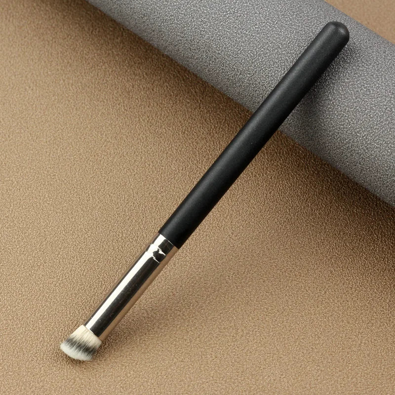 LOYBJ 170 Foundation Makeup Brush 270 370 Concealer Brushes Cosmetic Powder Blush Contour Cream Women Face Beauty Make Up Tools